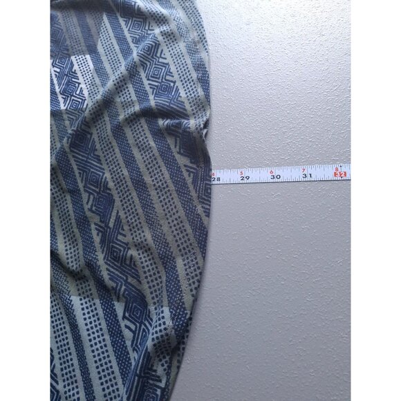 LuLaRoe Raglan Sleeve Aztec Print Tunic Top 3XL Women's Blue Gray - Picture 8 of 8